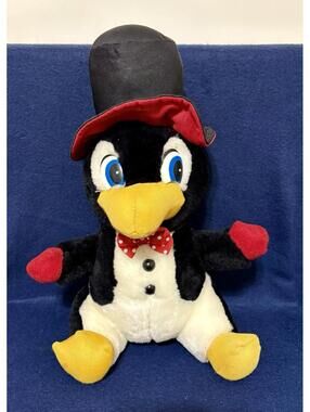 Sugar Loaf Penguin With Top Hat Plush 1997 13”